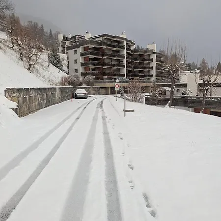 Stunning Alpine Views 3 Bedroom Apartamento Leysin
