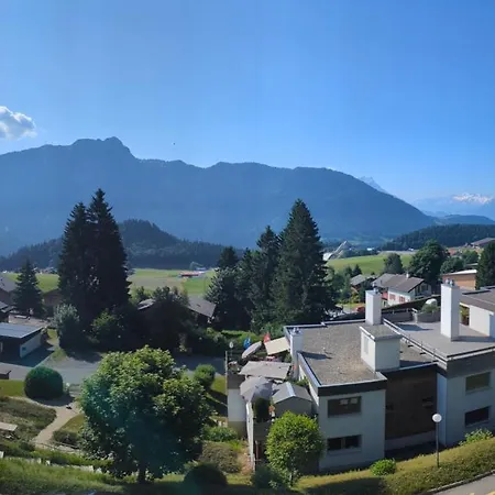 Stunning Alpine Views 3 Bedroom *