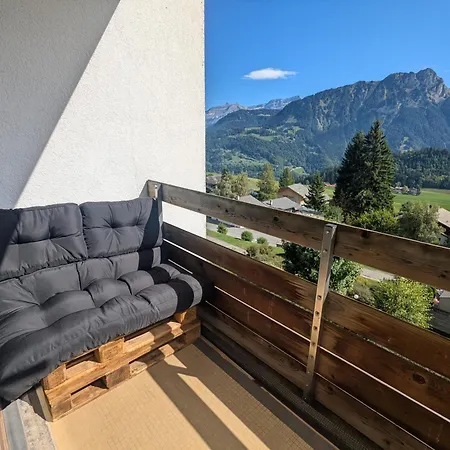 Stunning Alpine Views 3 Bedroom Apartamento Leysin
